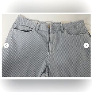 Women’s High Rise Wide Leg Jeans